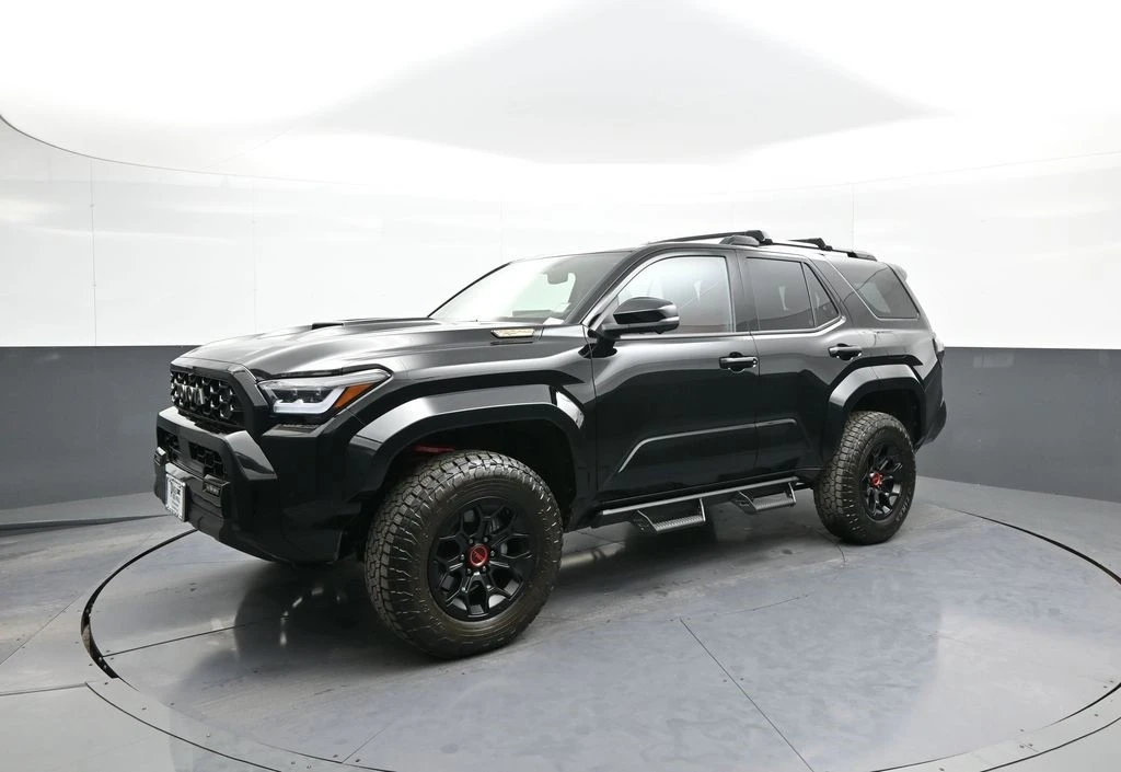 2025 Toyota 4Runner 6th Gen - Image 10 of 12