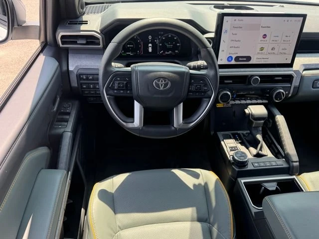 2025 Toyota 4Runner 6th Gen - Image 16 of 20