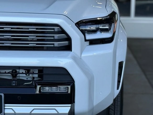 2025 Toyota 4Runner 6th Gen - Image 5 of 12