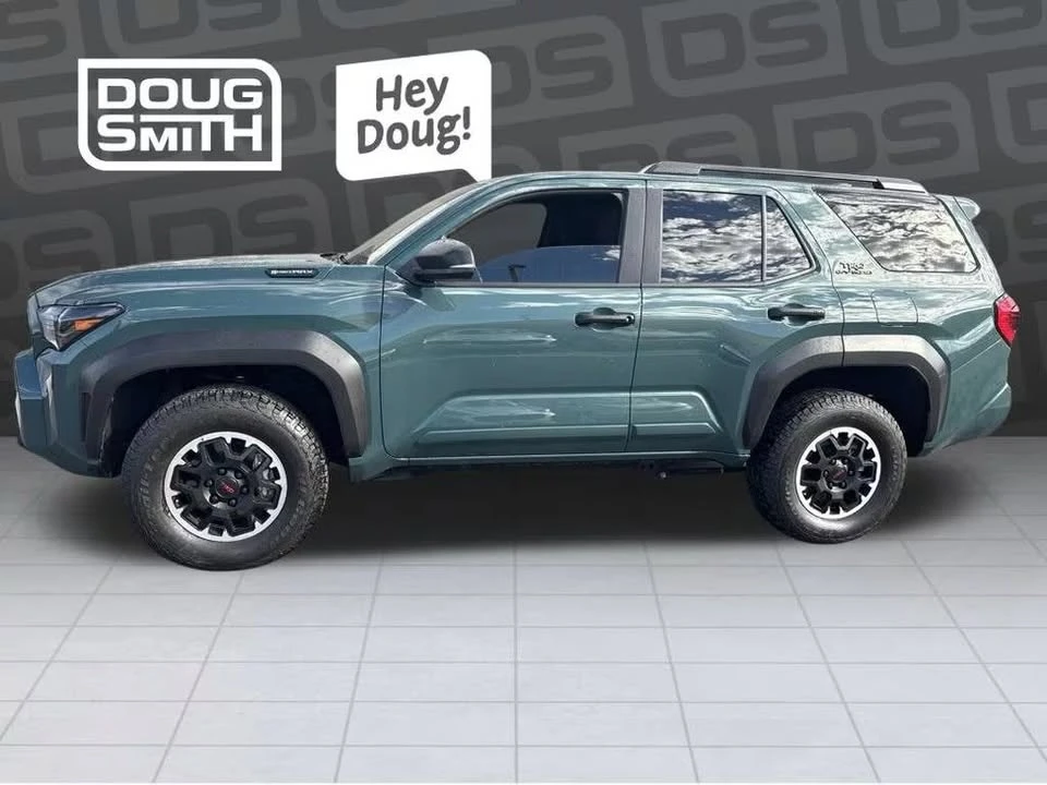 2025 Toyota 4Runner 6th Gen - Image 2 of 12