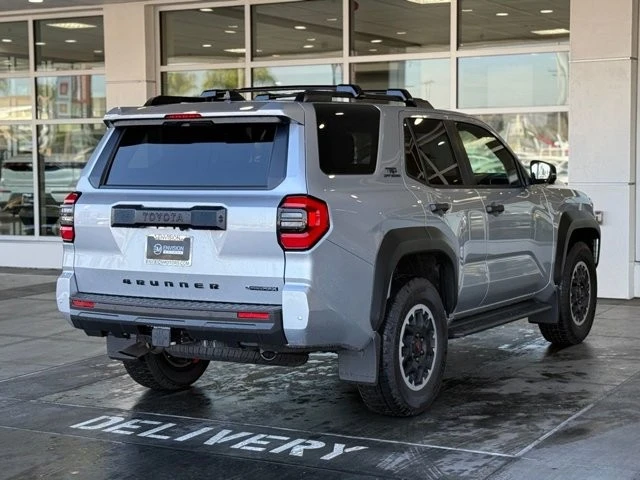 2025 Toyota 4Runner 6th Gen - Image 11 of 12