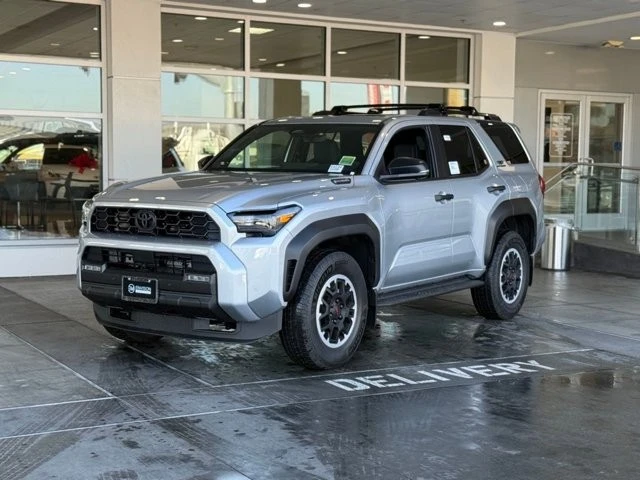 2025 Toyota 4Runner 6th Gen - Image 2 of 12