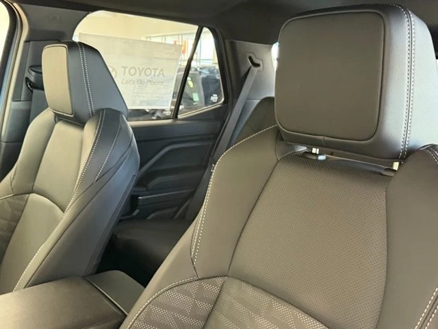 2025 Toyota 4Runner 6th Gen - Image 12 of 12