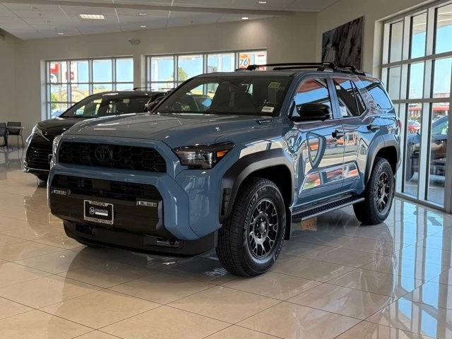 2025 Toyota 4Runner 6th Gen - Image 2 of 12