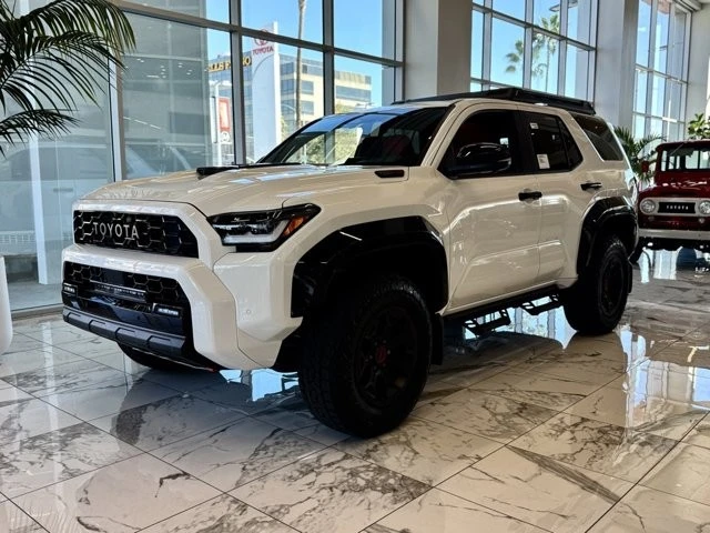 2025 Toyota 4Runner 6th Gen - Image 2 of 12