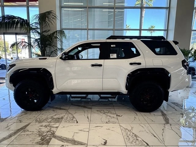 2025 Toyota 4Runner 6th Gen - Image 5 of 12