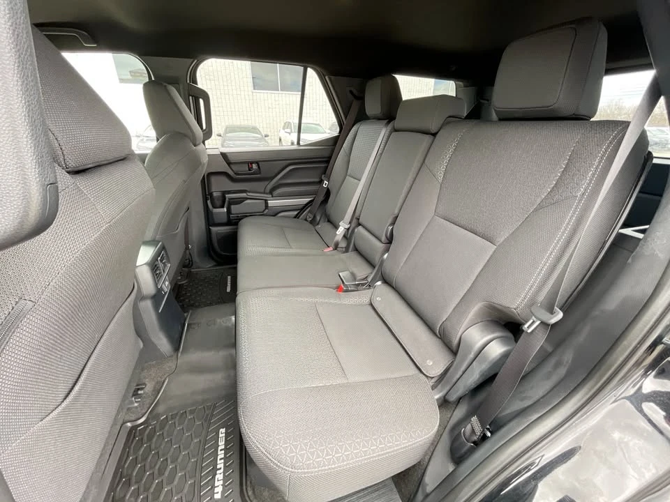 2025 Toyota 4Runner 6th Gen - Image 5 of 16