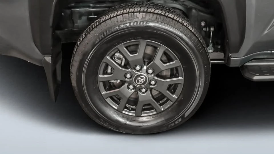 2025 Toyota 4Runner 6th Gen - Image 11 of 15