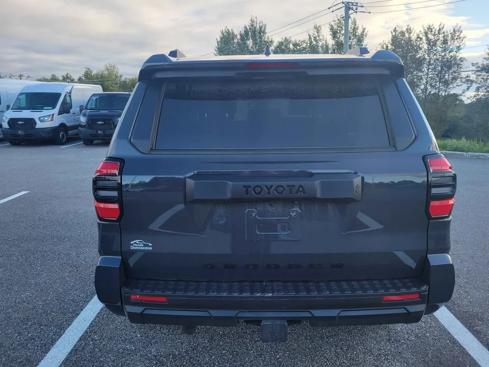 2025 Toyota 4Runner 6th Gen - Image 4 of 16