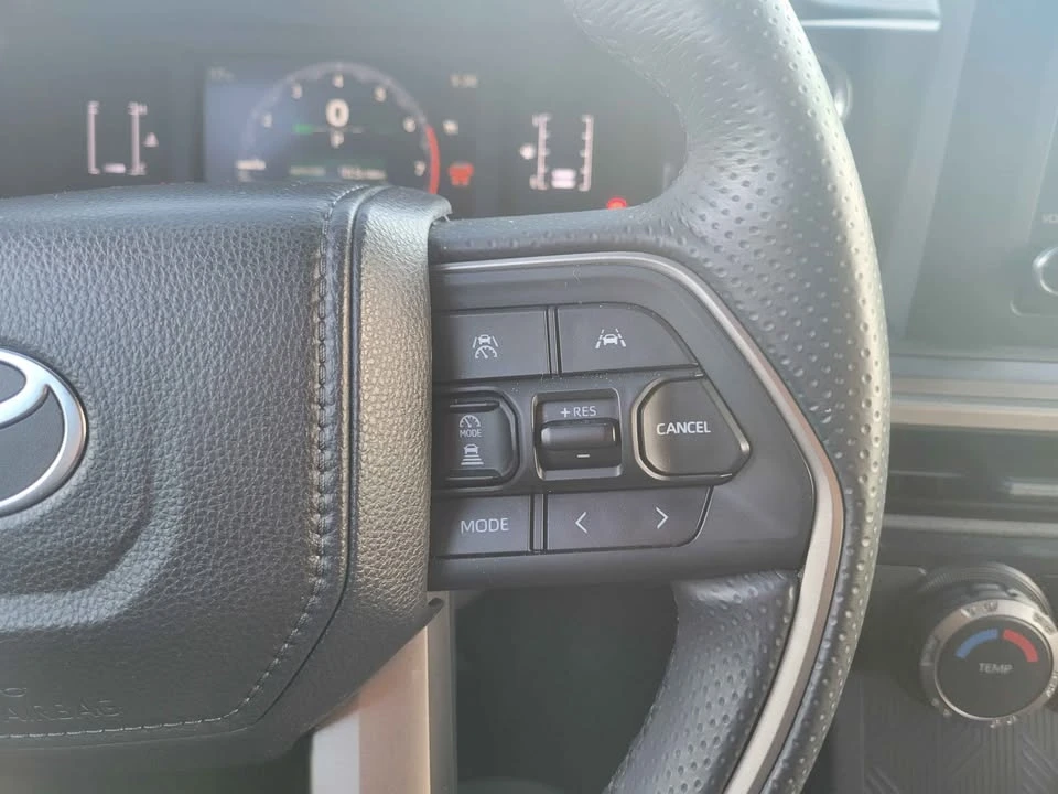 2025 Toyota 4Runner 6th Gen - Image 16 of 16