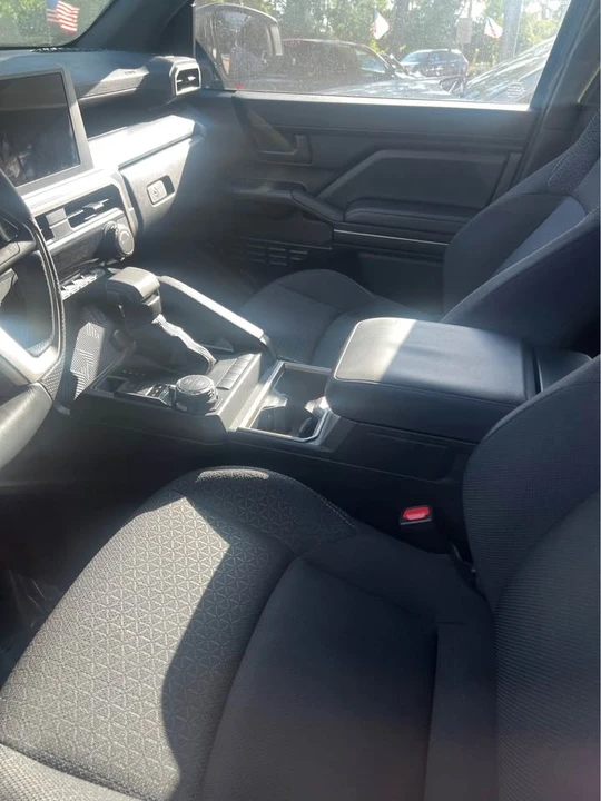 2025 Toyota 4Runner 6th Gen - Image 12 of 12