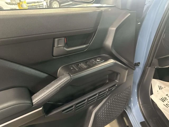 2025 Toyota 4Runner 6th Gen - Image 8 of 14