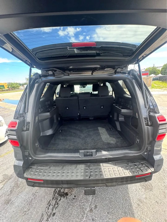 2025 Toyota 4Runner 6th Gen - Image 4 of 6
