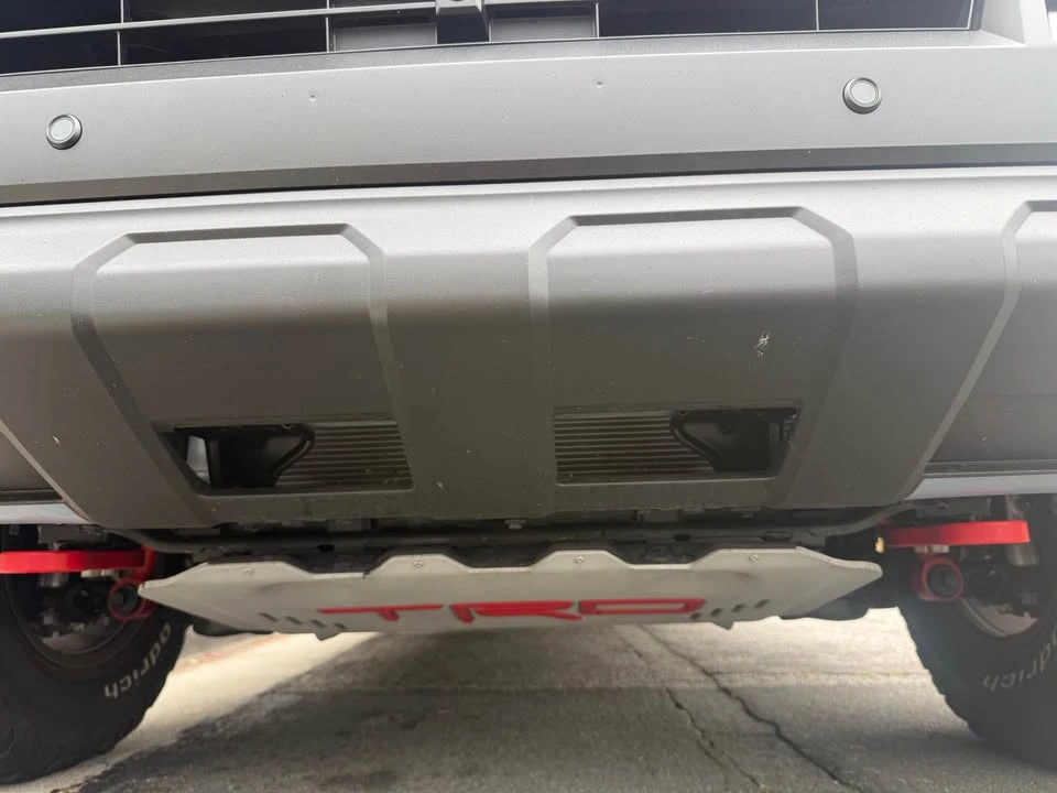 2025 Toyota 4Runner 6th Gen - Image 15 of 17