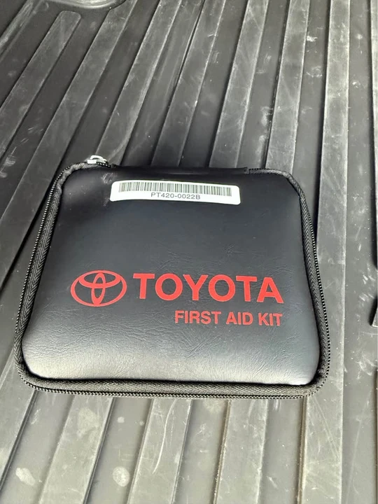 2025 Toyota 4Runner 6th Gen - Image 13 of 17