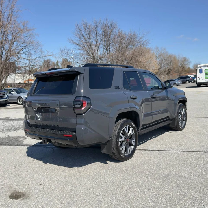 2025 Toyota 4Runner 6th Gen - Image 3 of 17