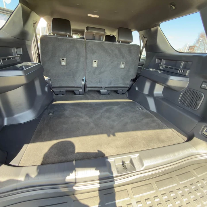 2025 Toyota 4Runner 6th Gen - Image 11 of 17