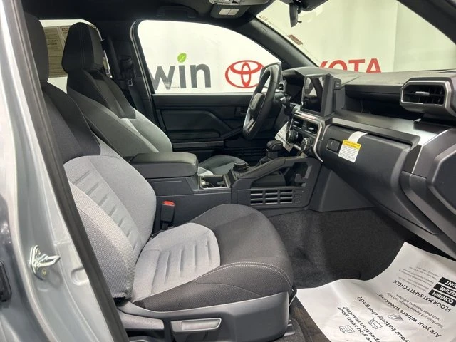 2025 Toyota 4Runner 6th Gen - Image 9 of 20