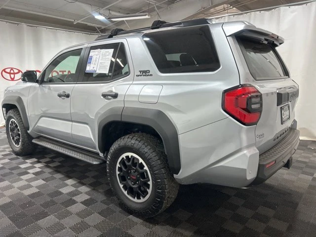 2025 Toyota 4Runner 6th Gen - Image 4 of 20