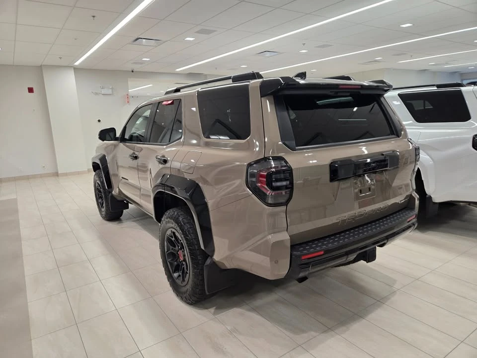 2025 Toyota 4Runner 6th Gen - Image 17 of 17