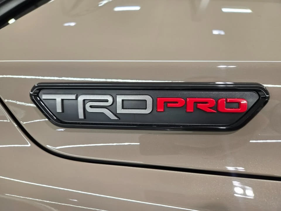 2025 Toyota 4Runner 6th Gen - Image 3 of 17