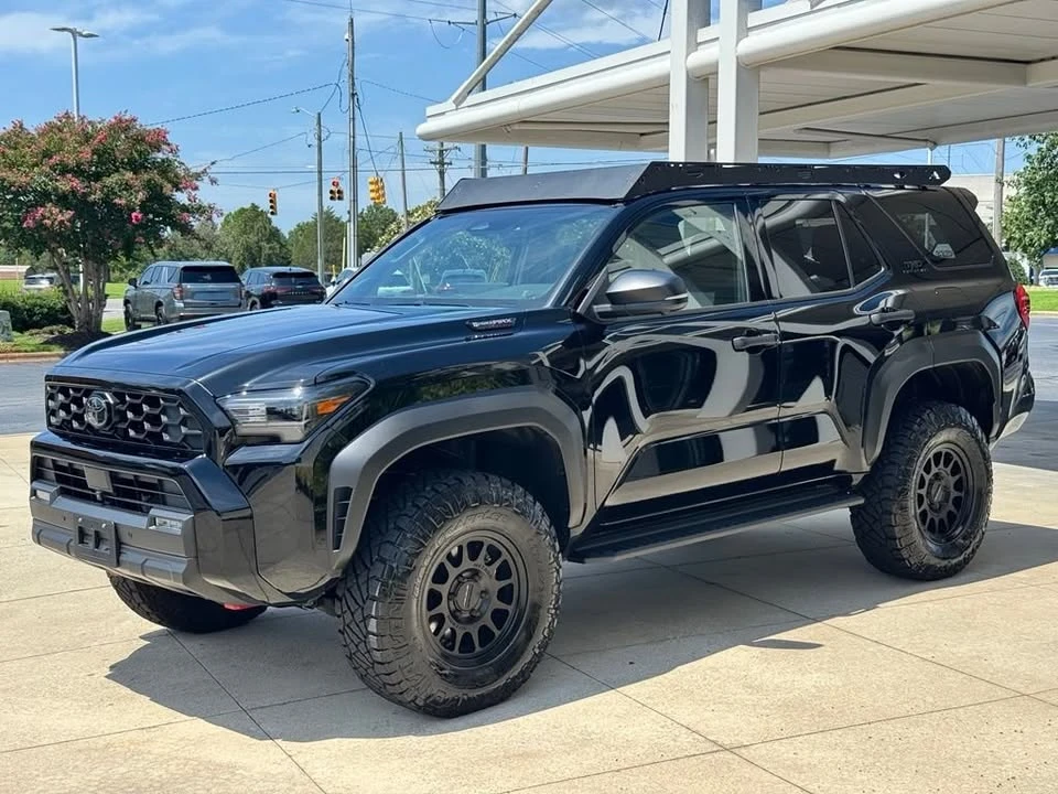 2025 Toyota 4Runner 6th Gen - Image 4 of 15