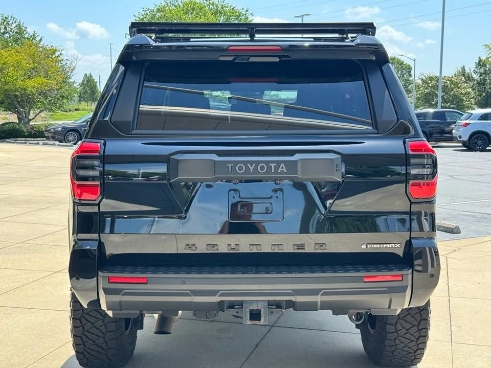 2025 Toyota 4Runner 6th Gen - Image 5 of 15