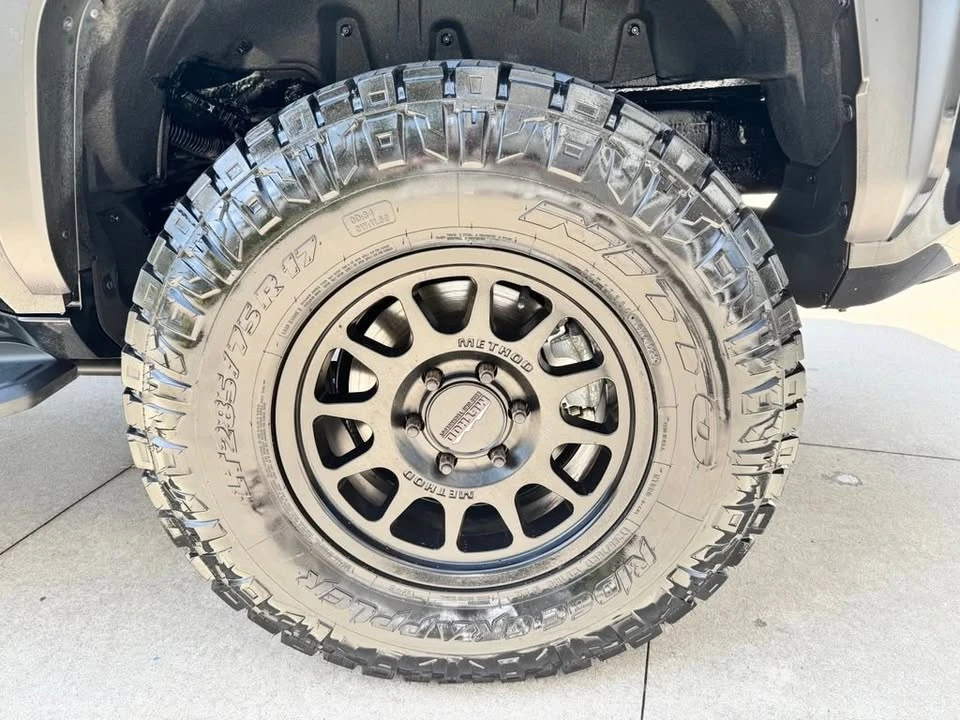 2025 Toyota 4Runner 6th Gen - Image 6 of 15