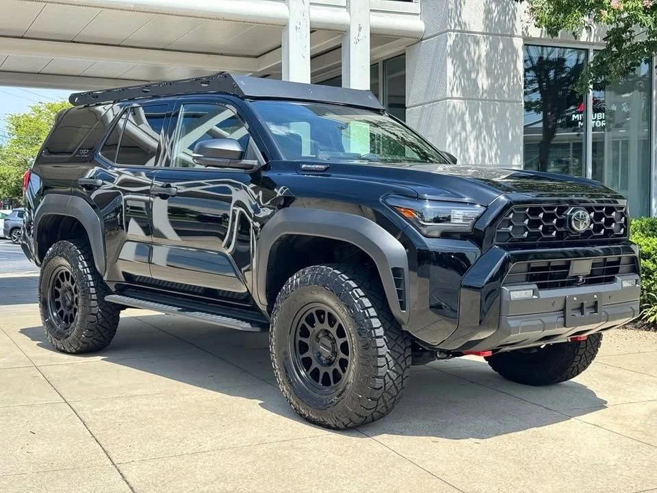 2025 Toyota 4Runner 6th Gen - Image 2 of 15