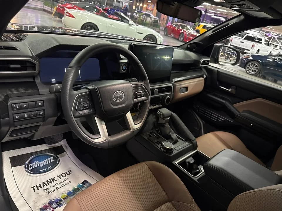 2025 Toyota 4Runner 6th Gen - Image 5 of 5