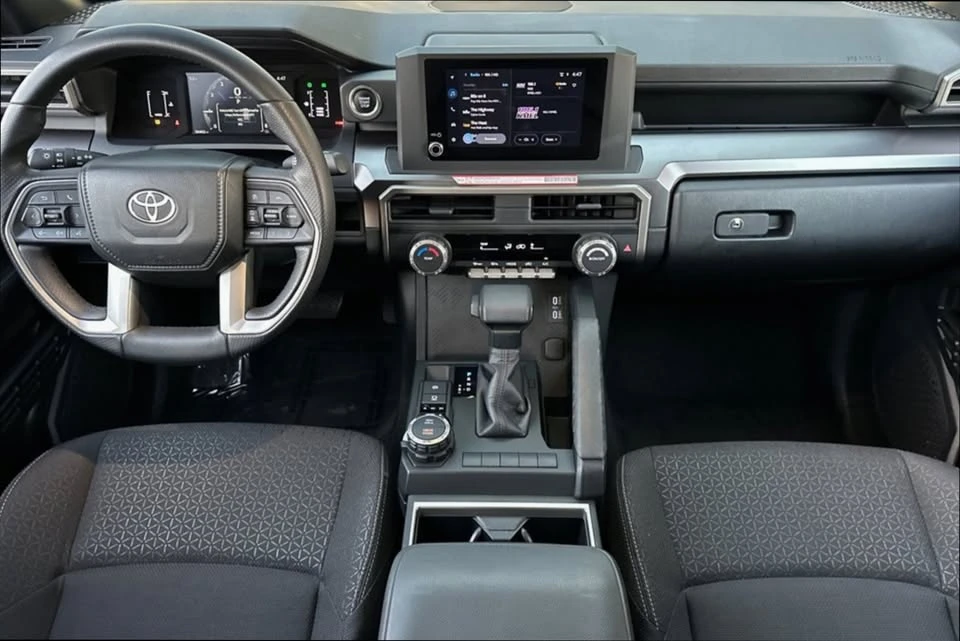 2025 Toyota 4Runner 6th Gen - Image 12 of 16