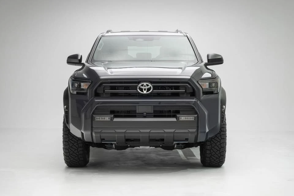 2025 Toyota 4Runner 6th Gen - Image 8 of 20