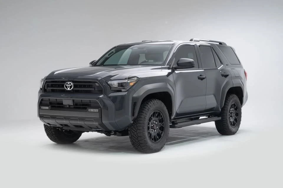 2025 Toyota 4Runner 6th Gen - Image 7 of 20