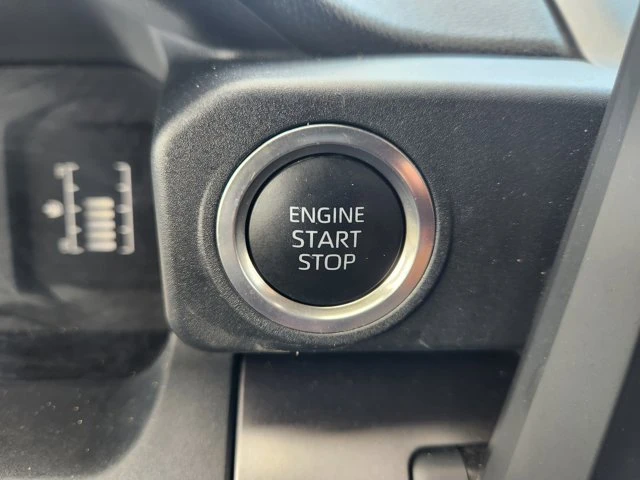 2025 Toyota 4Runner 6th Gen - Image 18 of 20