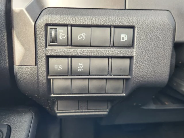 2025 Toyota 4Runner 6th Gen - Image 19 of 20