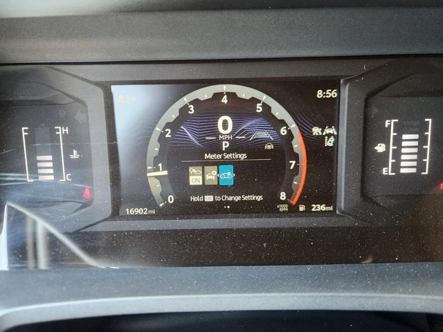 2025 Toyota 4Runner 6th Gen - Image 14 of 19