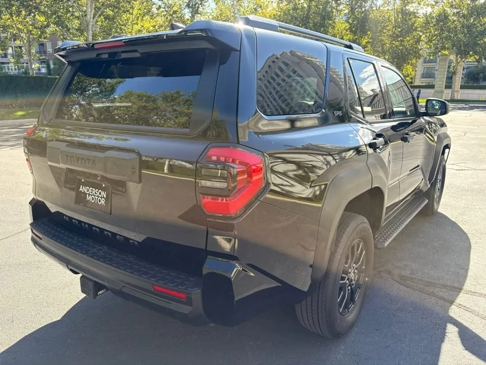 2025 Toyota 4Runner 6th Gen - Image 5 of 20