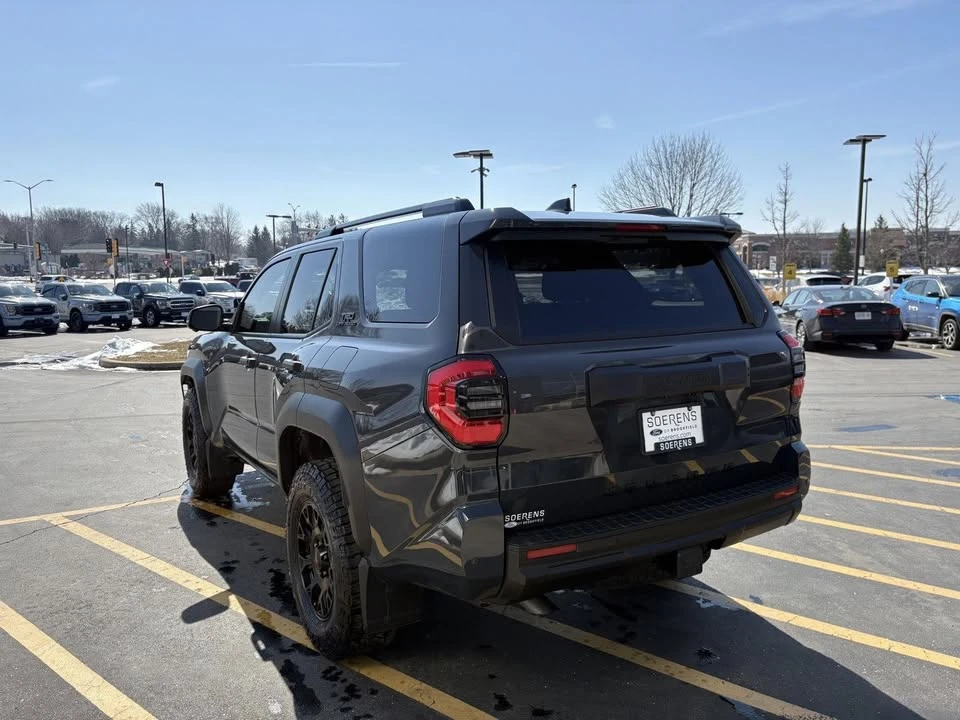 2025 Toyota 4Runner 6th Gen - Image 4 of 20