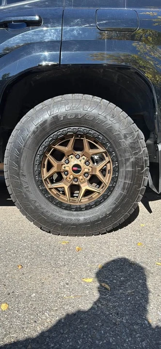 2025 Toyota 4Runner 6th Gen - Image 4 of 4