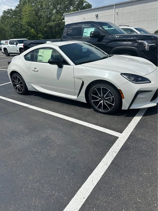 2025 Toyota GR86 2nd Gen - Image 2 of 7