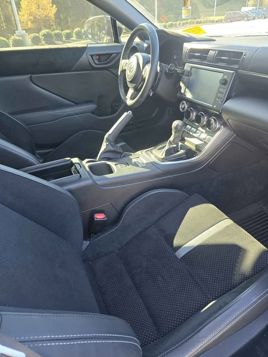 2025 Toyota GR86 2nd Gen - Image 11 of 13