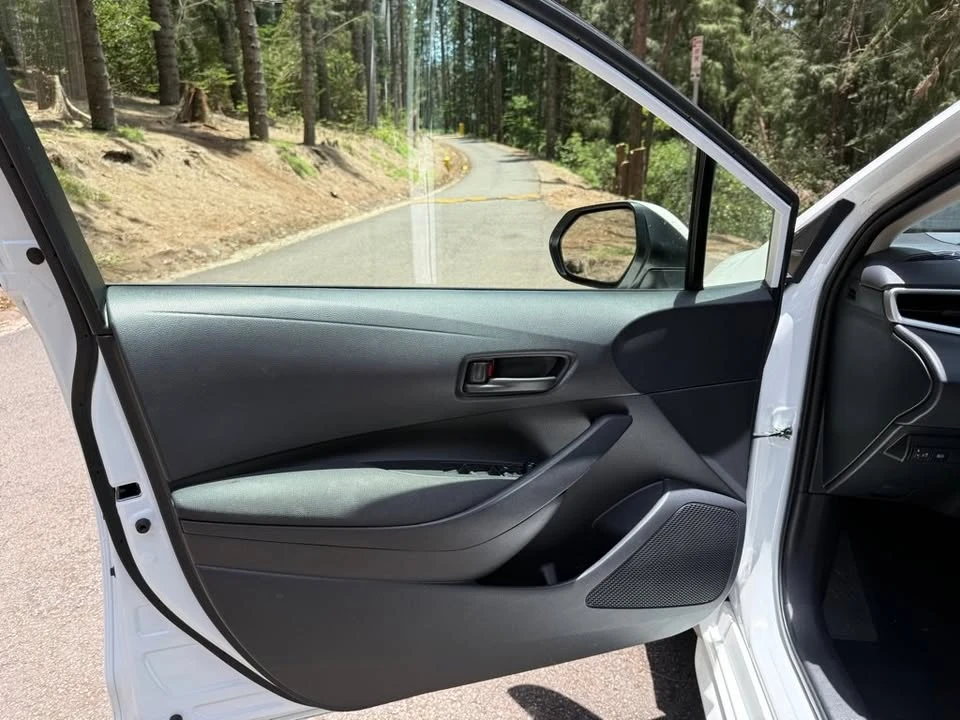 2025 Toyota Corolla 12th Gen - Image 9 of 19