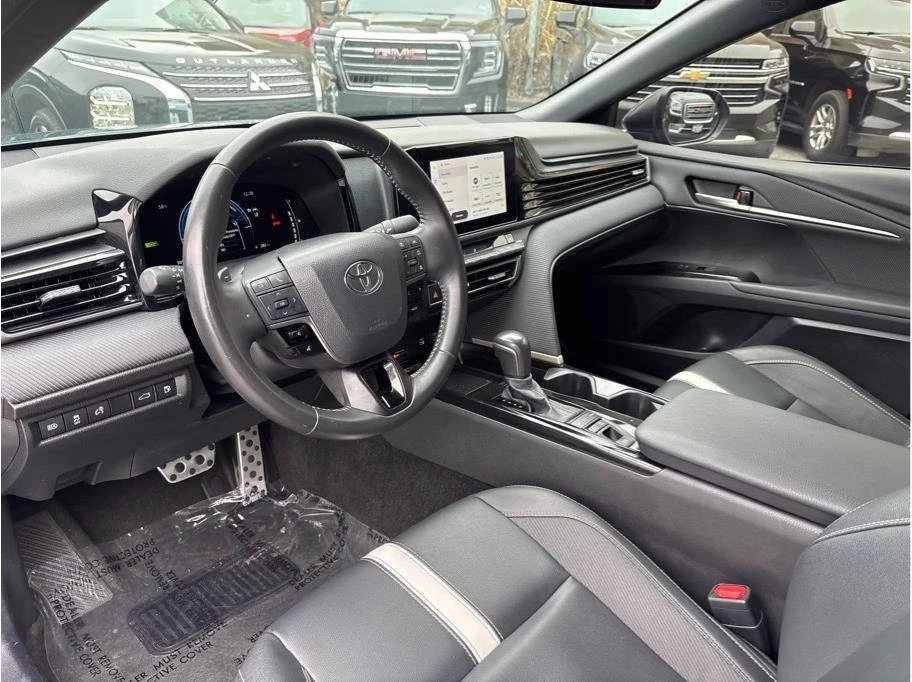 2025 Toyota Camry 9th Gen - Image 8 of 20