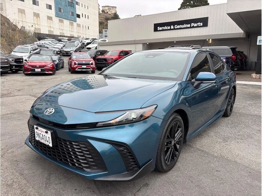 2025 Toyota Camry 9th Gen - Image 2 of 20