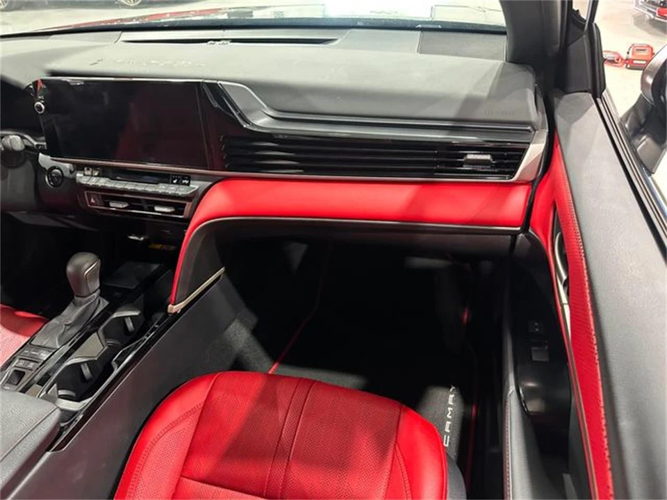 2025 Toyota Camry 9th Gen - Image 12 of 30