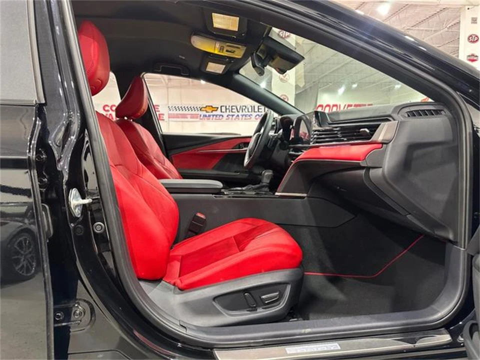 2025 Toyota Camry 9th Gen - Image 10 of 30