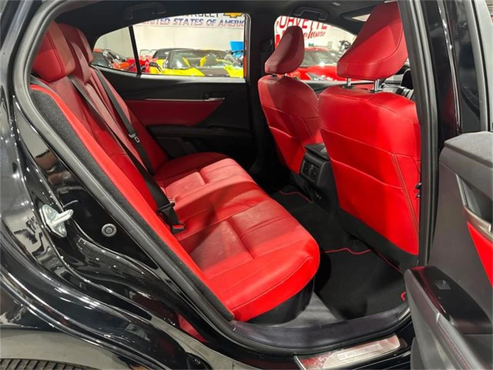 2025 Toyota Camry 9th Gen - Image 17 of 30