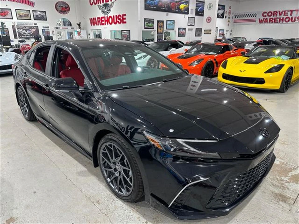 2025 Toyota Camry 9th Gen - Image 22 of 30