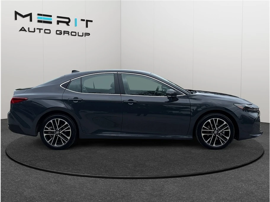 2025 Toyota Camry 9th Gen - Image 10 of 21