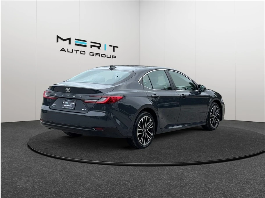 2025 Toyota Camry 9th Gen - Image 9 of 21
